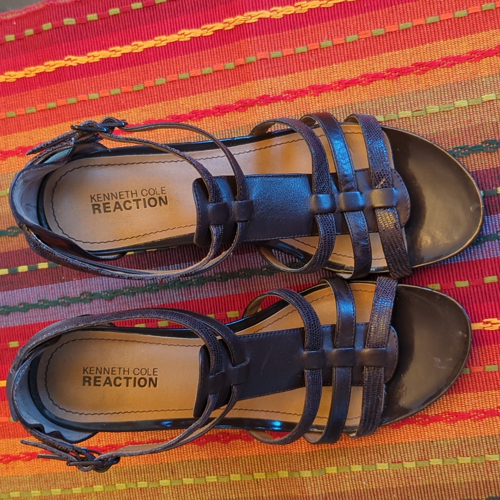 Kenneth Cole Reaction Brown Leather double strap heels. 3 1/2" heel. Size 8 M.
